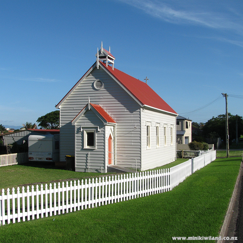 St John's Church, Thames